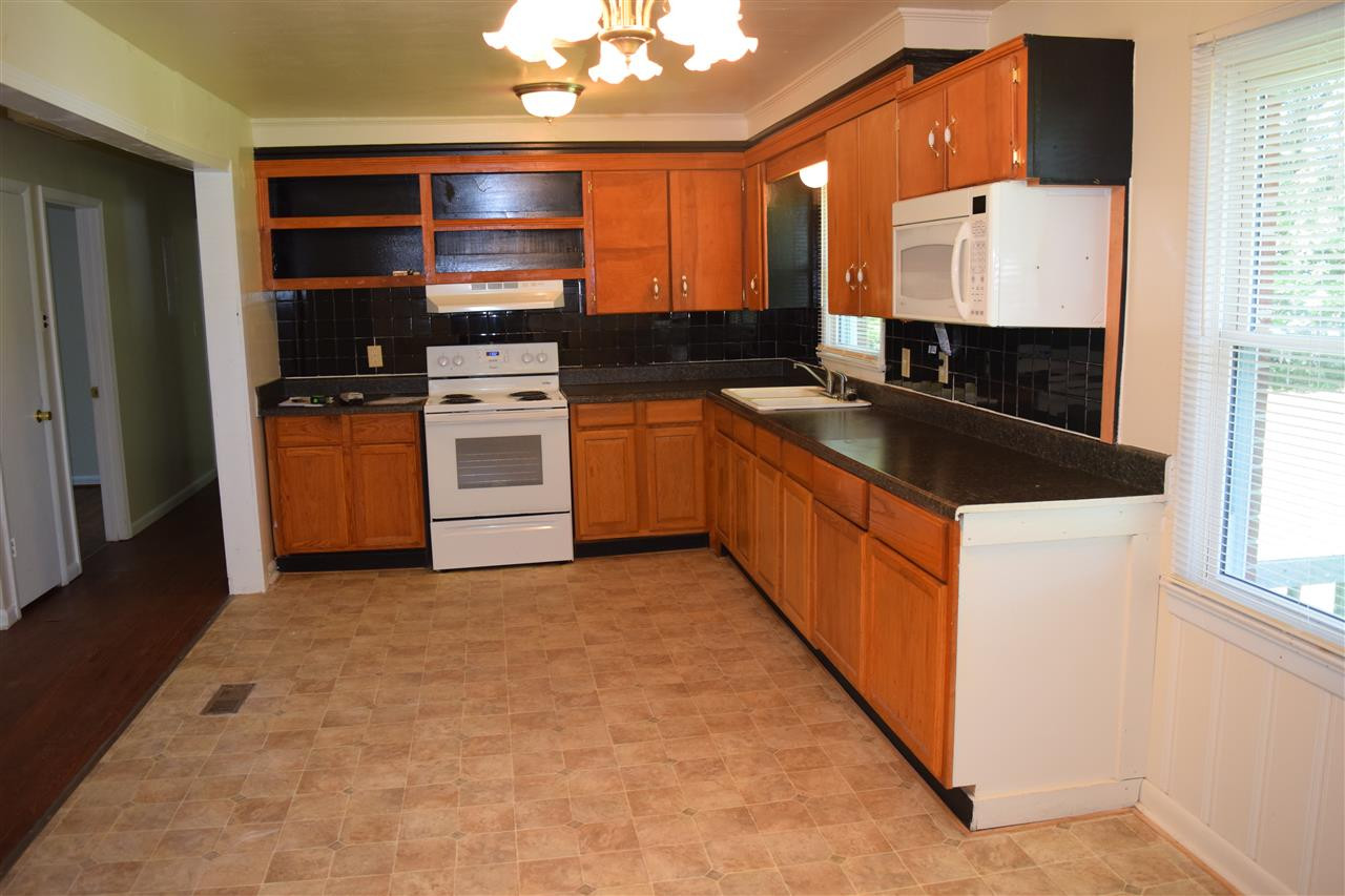 334 Holland Road Smithfield, NC 27577 - Photo 3 of 17 Photo 3