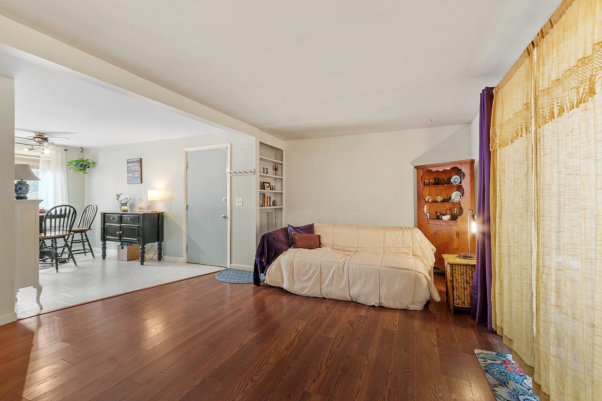 23 Old Stagecoach Road, Unit 15 Epping, NH 03042 - Photo 11 of 28