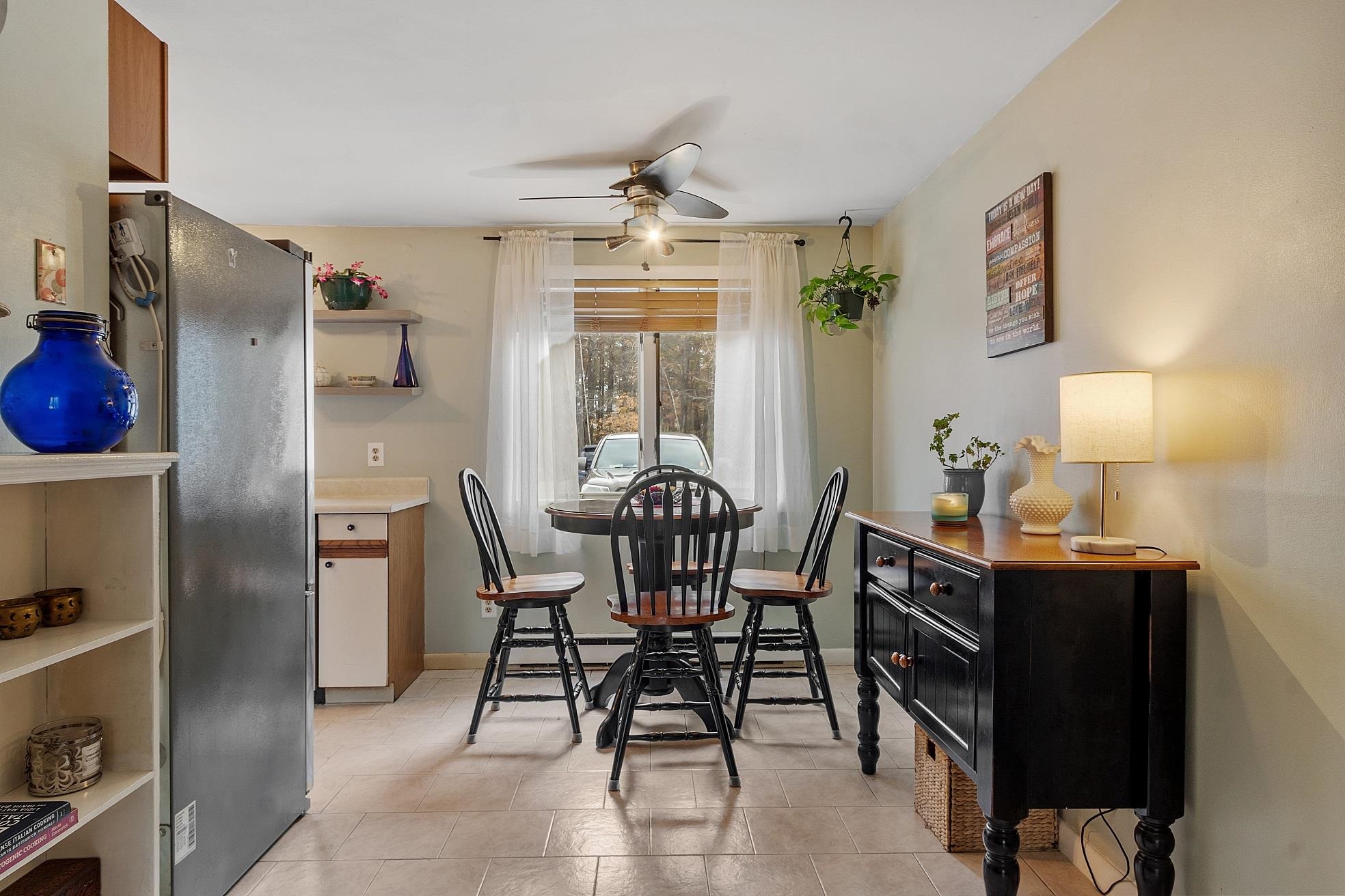 23 Old Stagecoach Road, Unit 15 Epping, NH 03042 - Photo 12 of 28