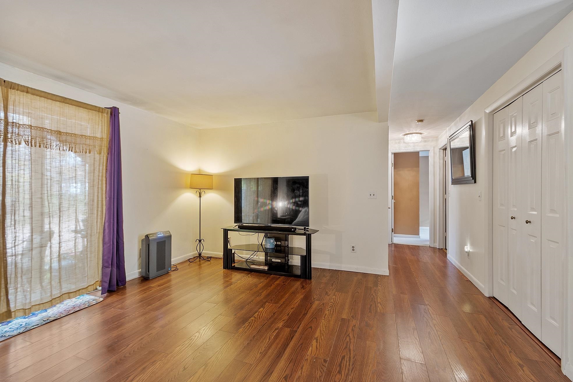 23 Old Stagecoach Road, Unit 15 Epping, NH 03042 - Photo 6 of 28