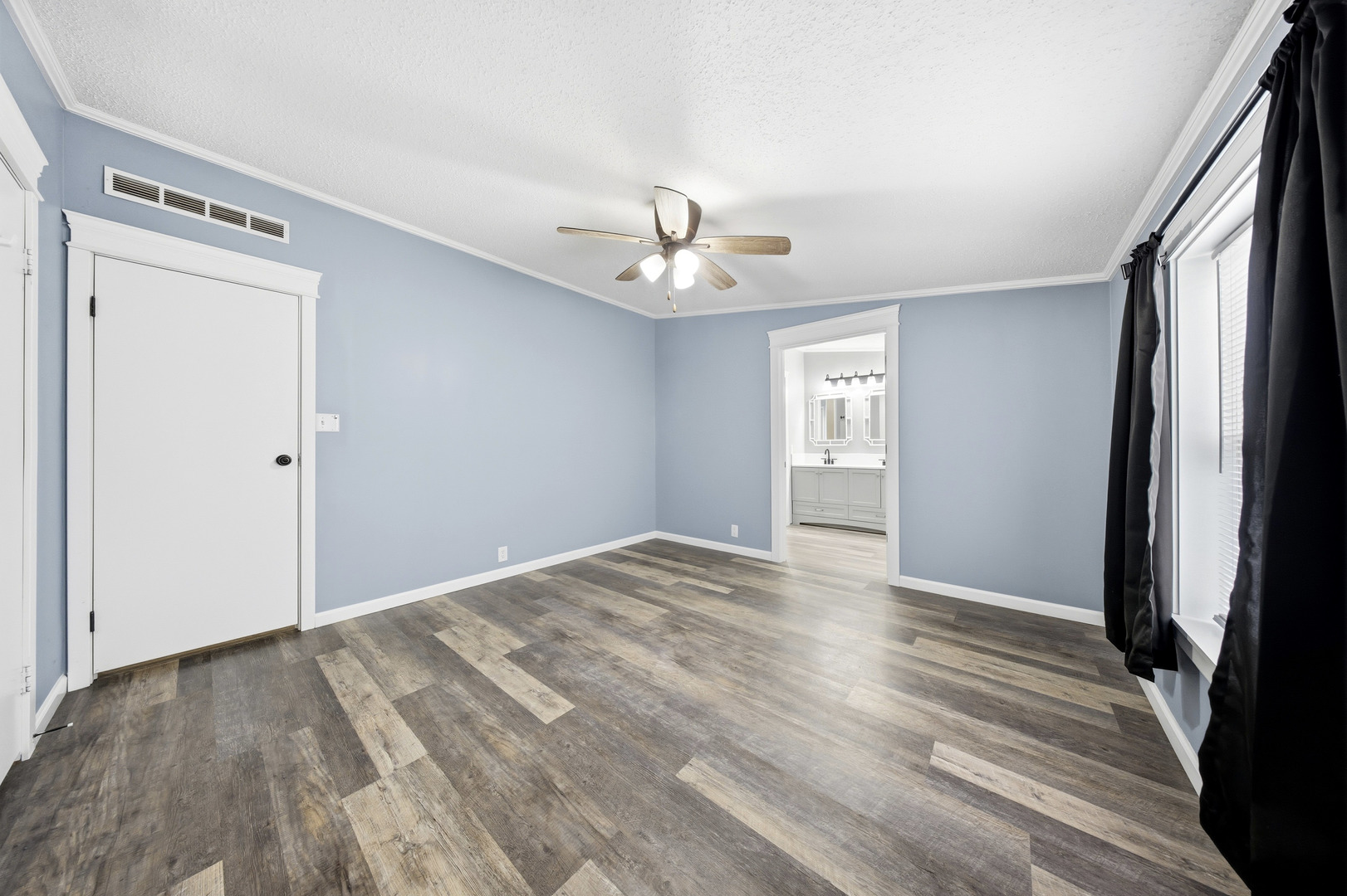 830 South 10th Street DeKalb, IL 60115 - Photo 18 of 41