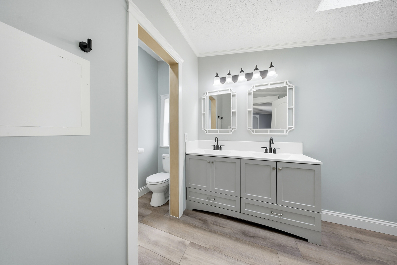 830 South 10th Street DeKalb, IL 60115 - Photo 22 of 41