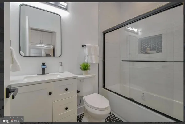 $4,100 | 134 Madison Street Northwest, Washington, DC 20011