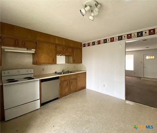 $695 | 4801 Rainbow Circle, Unit 2, Killeen, TX 76543