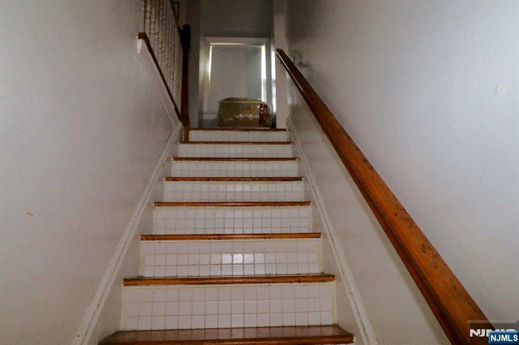 236 Ross Avenue Hackensack, NJ 07601 - Photo 11 of 25 Gallery Image 11