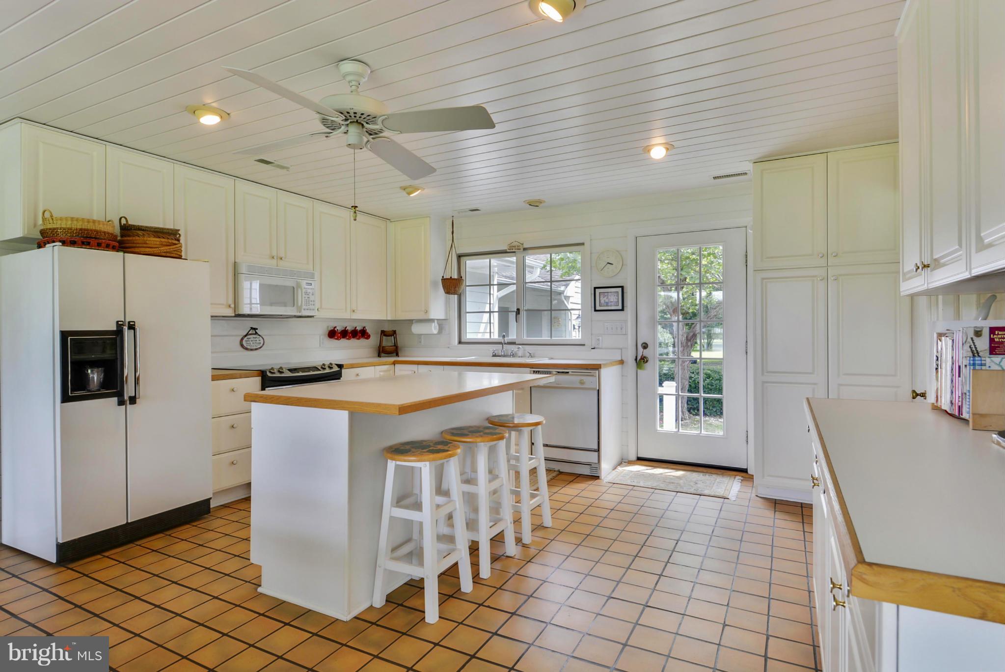 27478 Westpoint Road Easton, MD 21601 - Photo 12 of 30 Kitchen