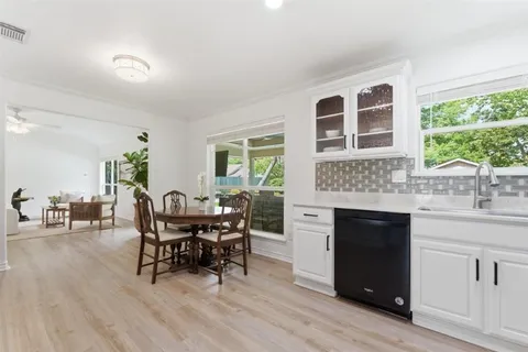 $280,000 | 4524 East Meadow Lane, Lake Charles, LA 70605