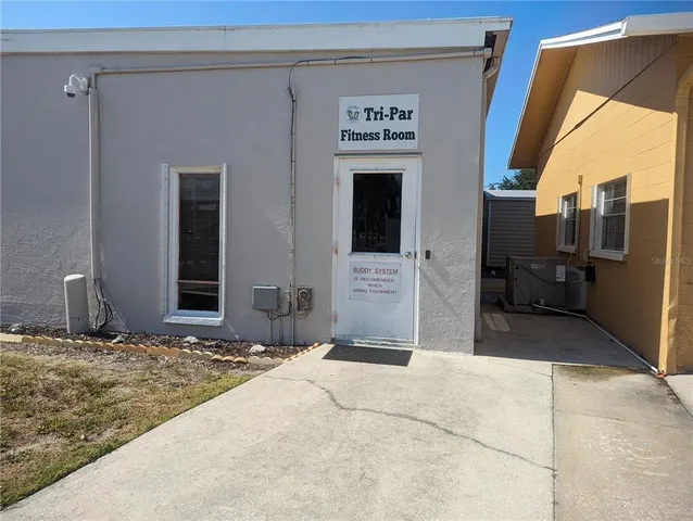 $1,950 | 1702 Olympia Fields Street, Sarasota, FL 34234