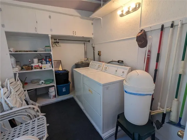 $1,950 | 1702 Olympia Fields Street, Sarasota, FL 34234