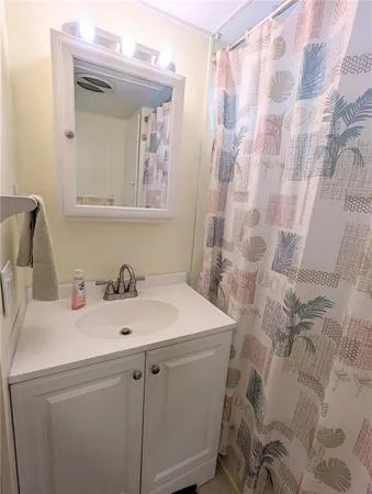 $1,950 | 1702 Olympia Fields Street, Sarasota, FL 34234