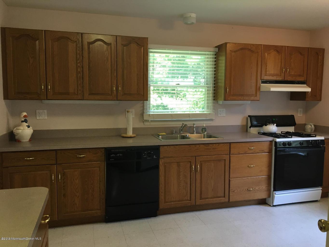 670 Hulses Corner Road Howell, NJ 07731 - Photo 2 of 14 670 Hulses #1