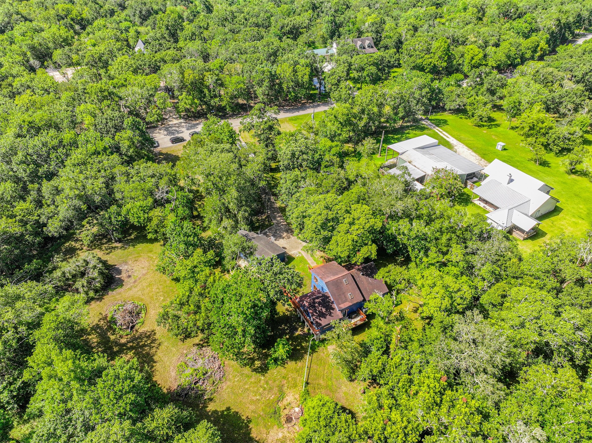 7445 Cobbs Oak Lane Rosharon, TX 77583 - Photo 36 of 39 Roof is 7 years old
