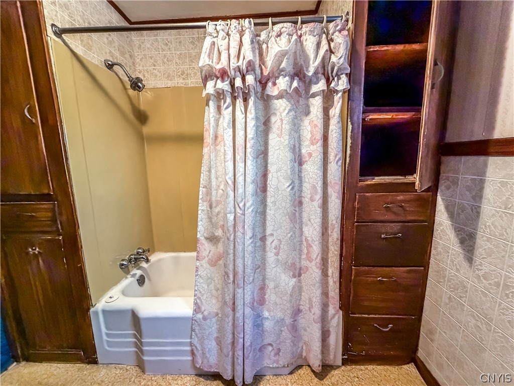 250 State Street Auburn, NY 13021 - Photo 19 of 31