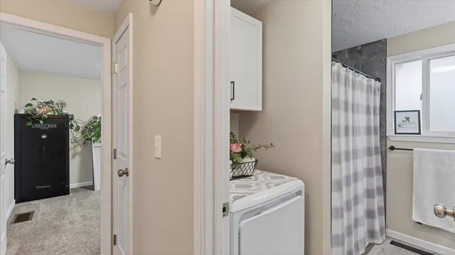 $399,900 | 306 South Flora Road, Greenacres, WA 99016