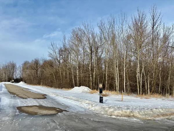 $19,500 | Tbd Gladys Street, Warroad, MN 56763