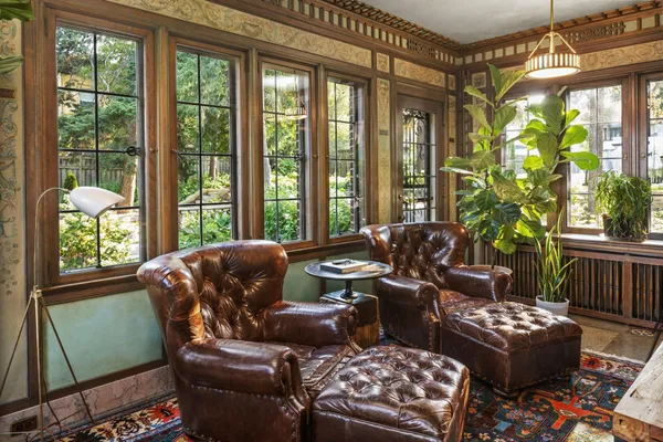 $2,995,000 | 2740 West Lake Of The Isles Parkway, Minneapolis, MN 55416