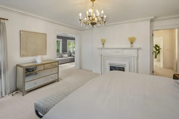 $2,995,000 | 2740 West Lake Of The Isles Parkway, Minneapolis, MN 55416