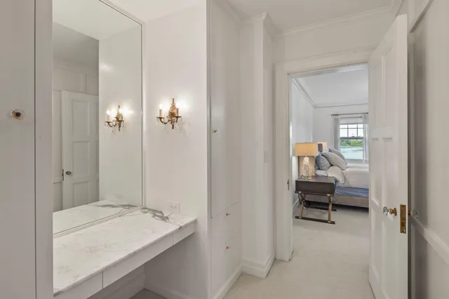 $2,995,000 | 2740 West Lake Of The Isles Parkway, Minneapolis, MN 55416