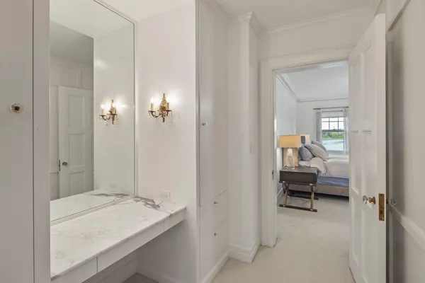 $2,995,000 | 2740 West Lake Of The Isles Parkway, Minneapolis, MN 55416