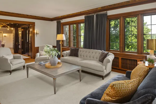 $2,995,000 | 2740 West Lake Of The Isles Parkway, Minneapolis, MN 55416