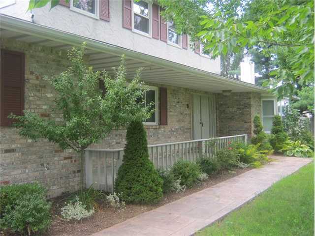 7071 Beecher Road Southwest Pataskala, OH 43062 - Photo 1 of 5