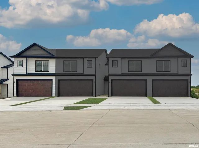 $320,415 | 5882 Butterfield Court, Bettendorf, IA 52722