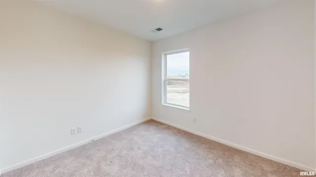 $320,415 | 5882 Butterfield Court, Bettendorf, IA 52722