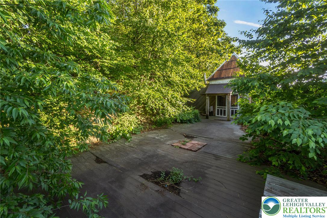 204 Ridge Cup Road New Ringgold, PA 17960 - Photo 49 of 72