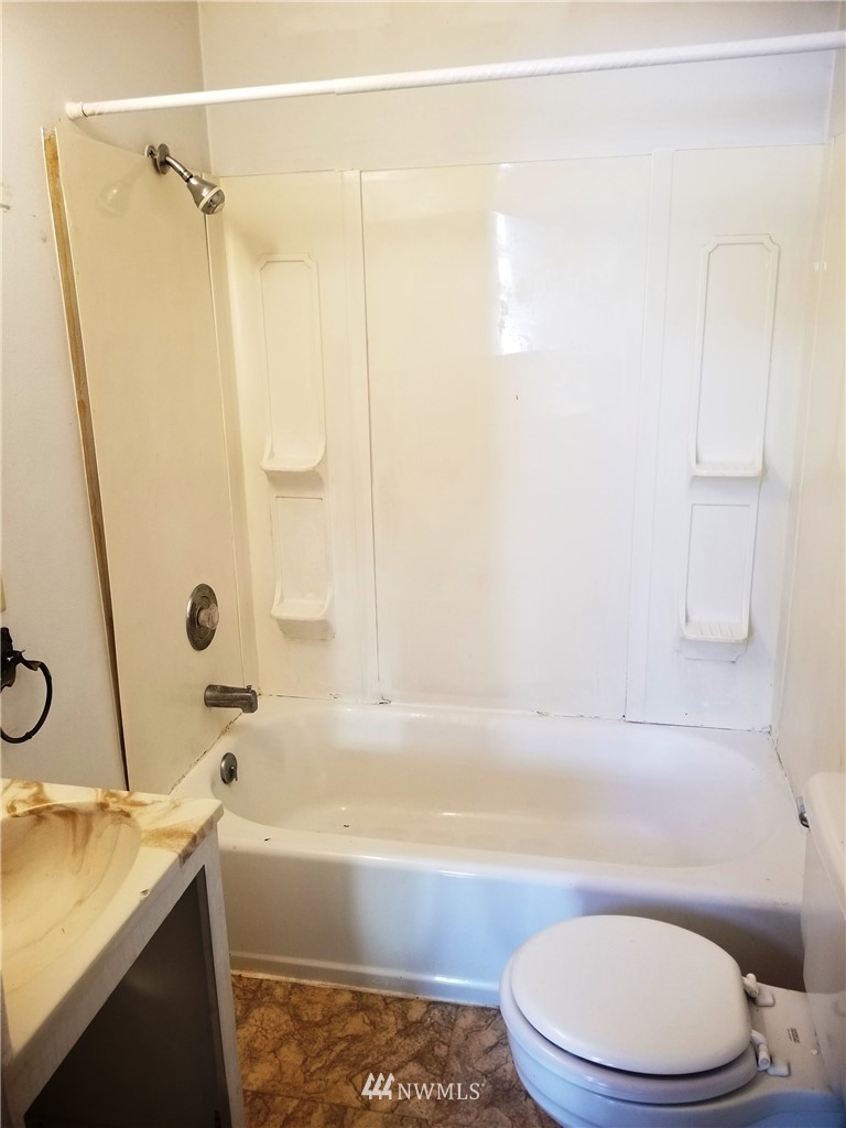 28 Fir Street North Omak, WA 98841 - Photo 13 of 21