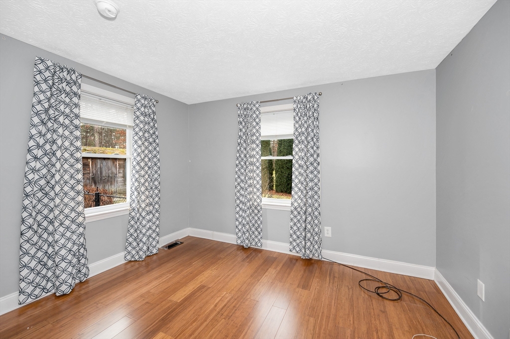 16 Juniper Way Merrimack, NH 03054 - Photo 17 of 37 Gallery Image 17