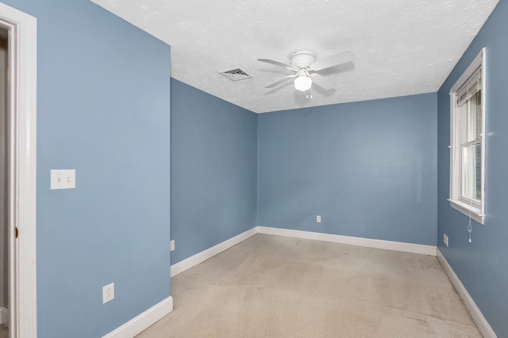 16 Juniper Way Merrimack, NH 03054 - Photo 25 of 37 Gallery Image 25