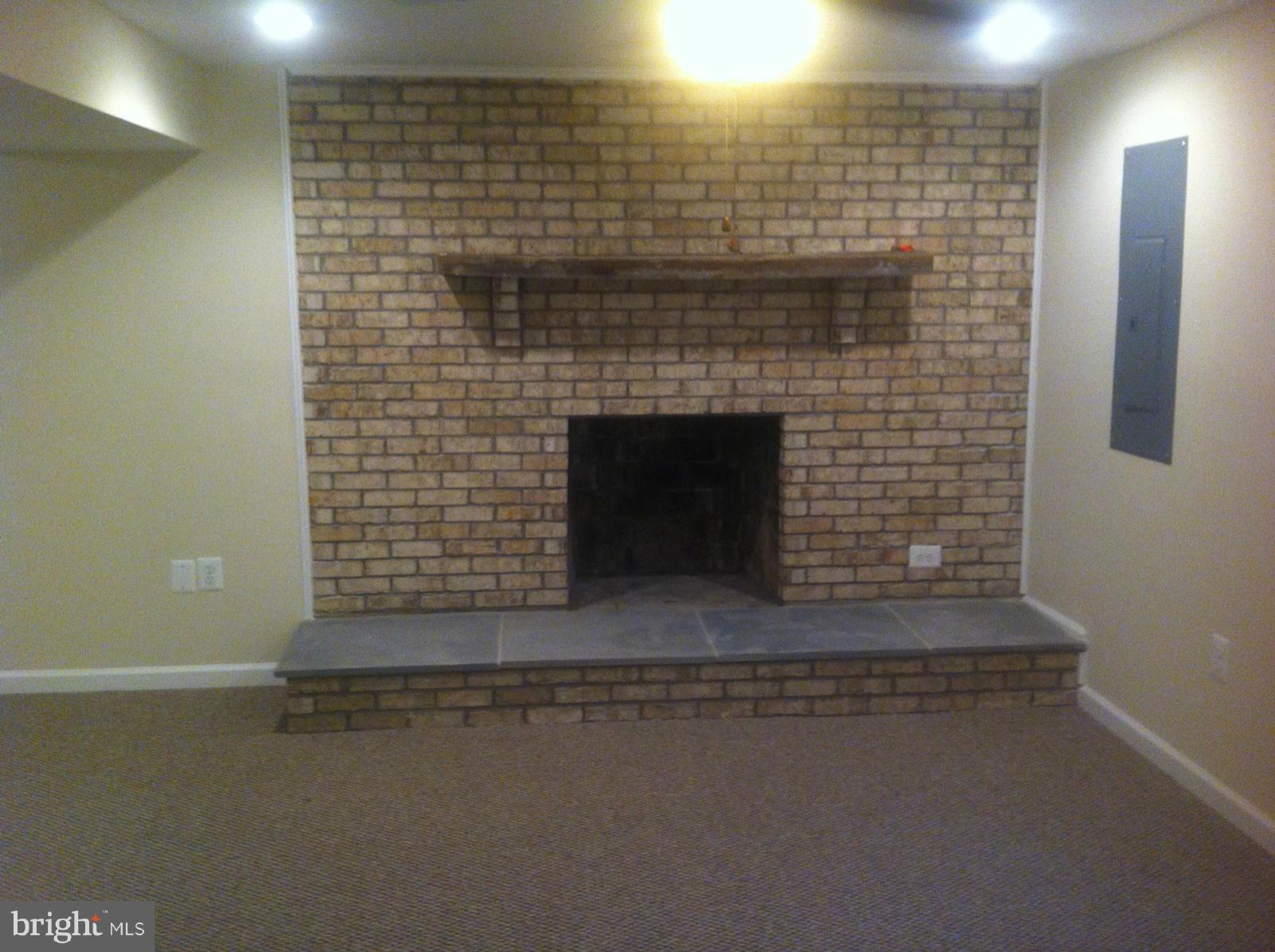 211 Manning Road East Accokeek, MD 20607 - Photo 21 of 30 Interior (General)