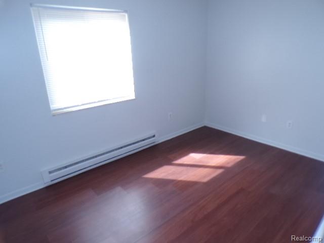 375-4 Granger Road, Unit 4 Ortonville, MI 48462 - Photo 9 of 13