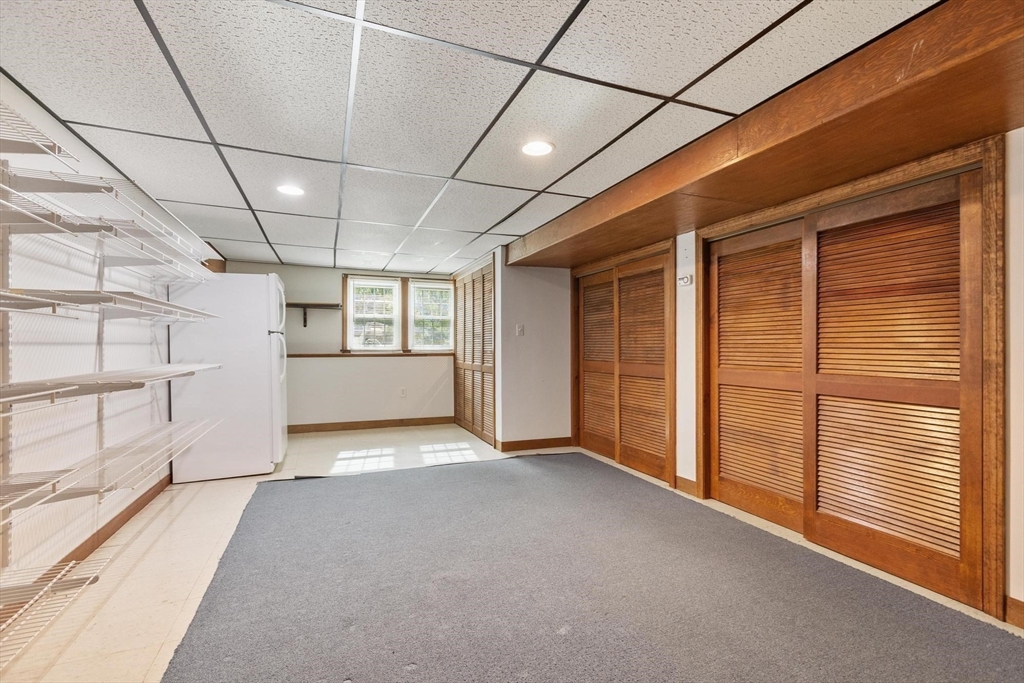 83 Providence Road Westford, MA 01886 - Photo 31 of 41