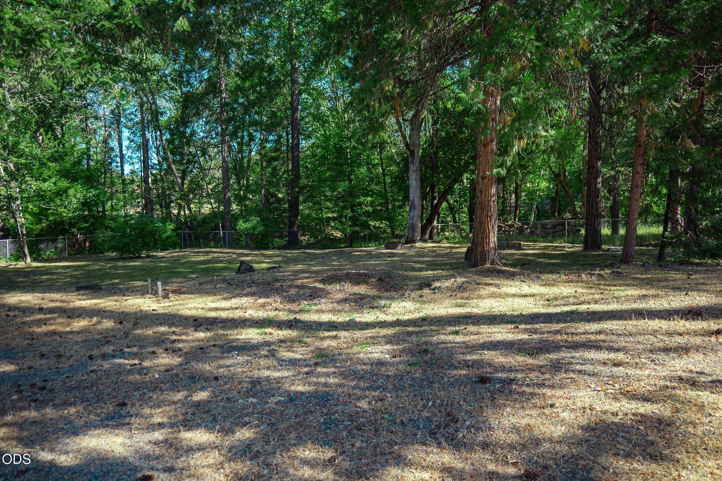 2750 Granite Hill Road Grants Pass, OR 97526 - Photo 44 of 47
