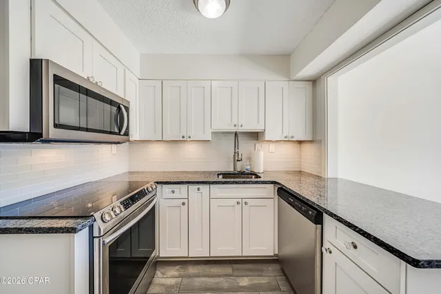 $289,900 | 4300 Bay Point Road, Unit 427, Panama City, FL 32408