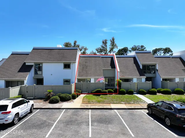 $289,900 | 4300 Bay Point Road, Unit 427, Panama City, FL 32408