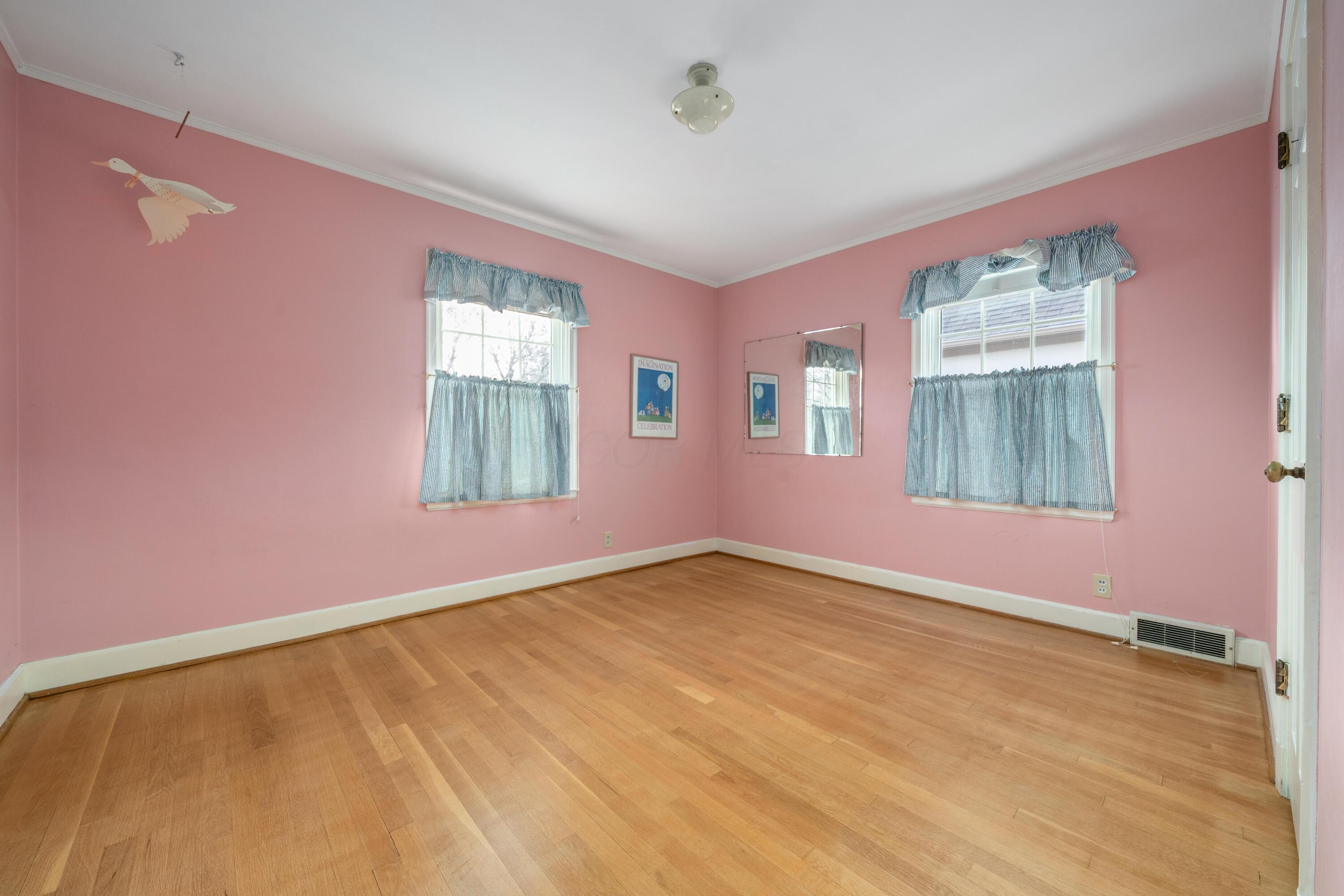 136 South Remington Road Columbus, OH 43209 - Photo 32 of 43 DSC06428