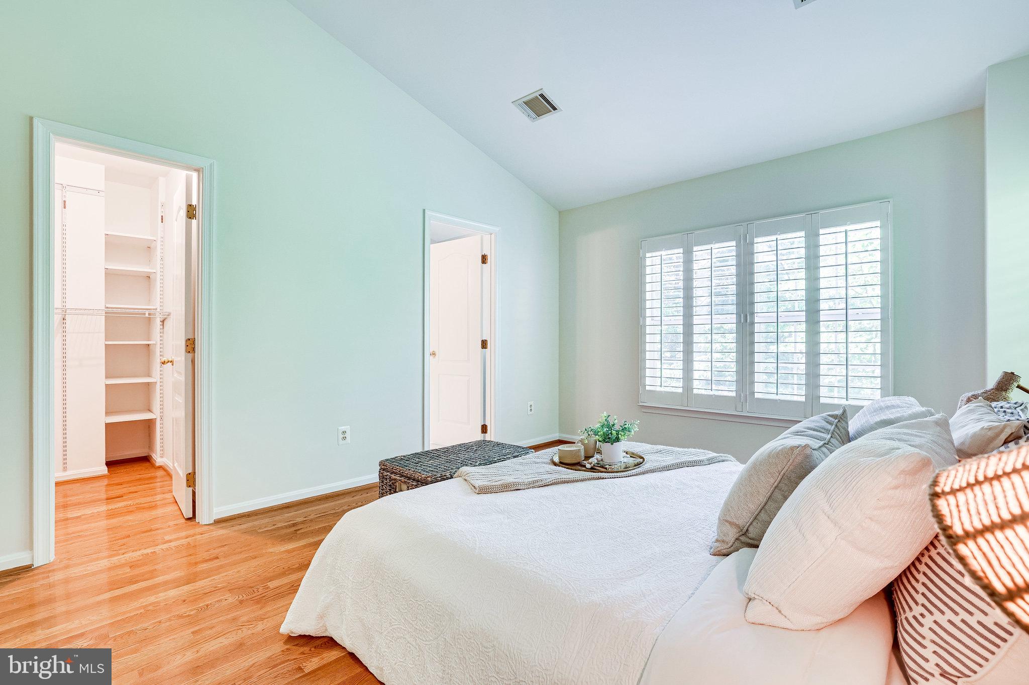 12034 Edgemere Circle Reston, VA 20190 - Photo 21 of 49 Gallery Image 21