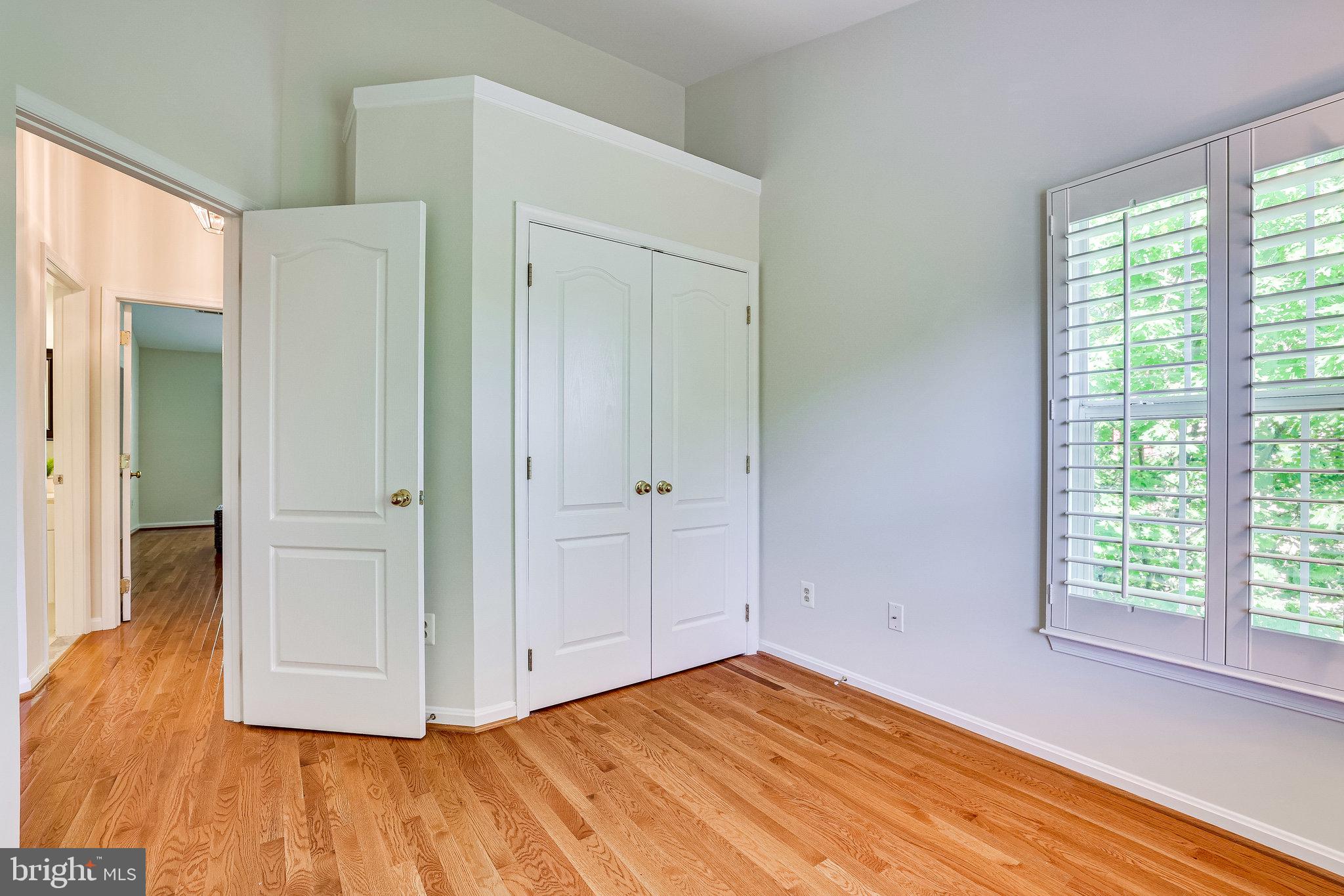 12034 Edgemere Circle Reston, VA 20190 - Photo 26 of 49 Gallery Image 26