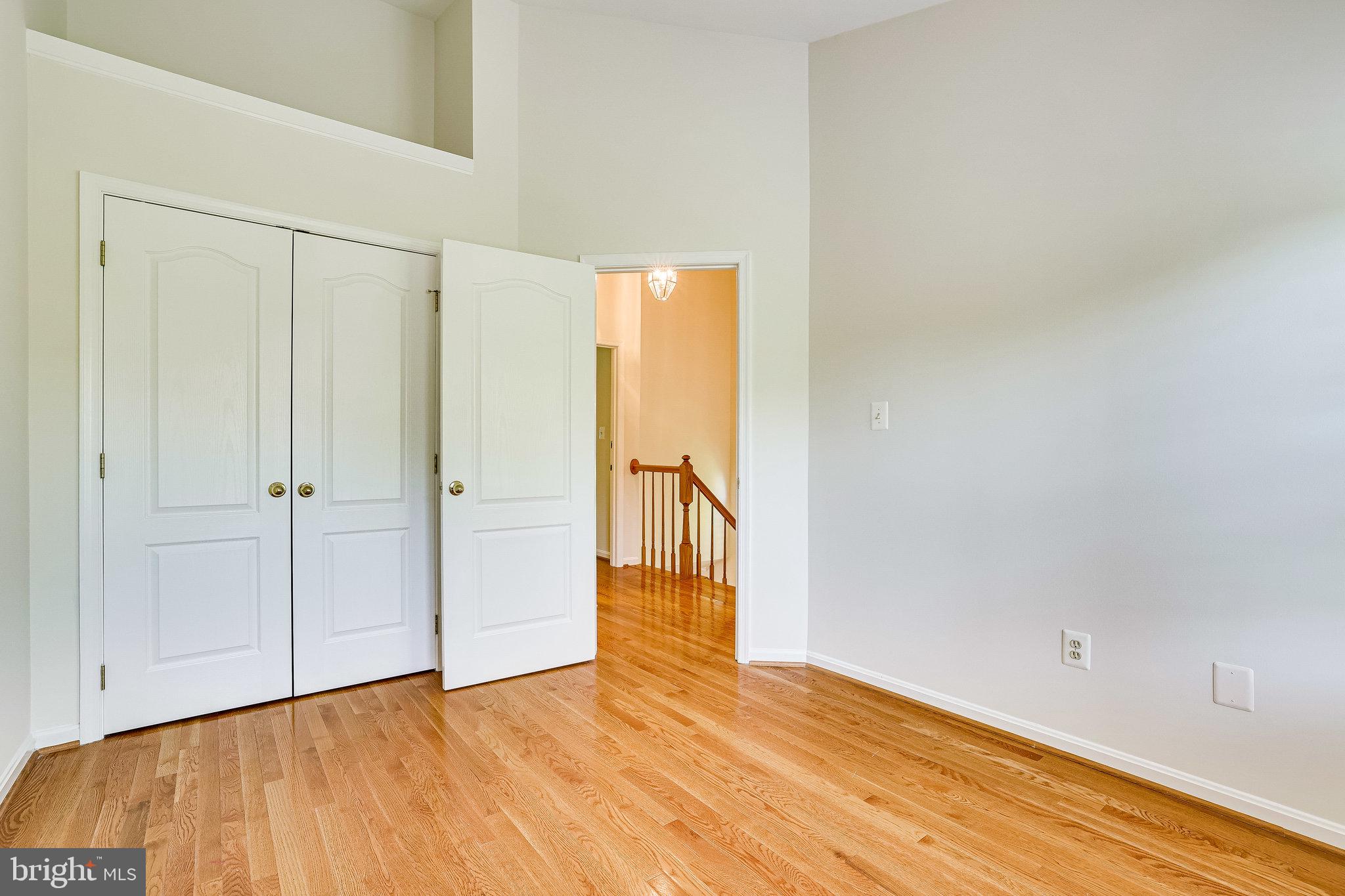 12034 Edgemere Circle Reston, VA 20190 - Photo 28 of 49 Gallery Image 28
