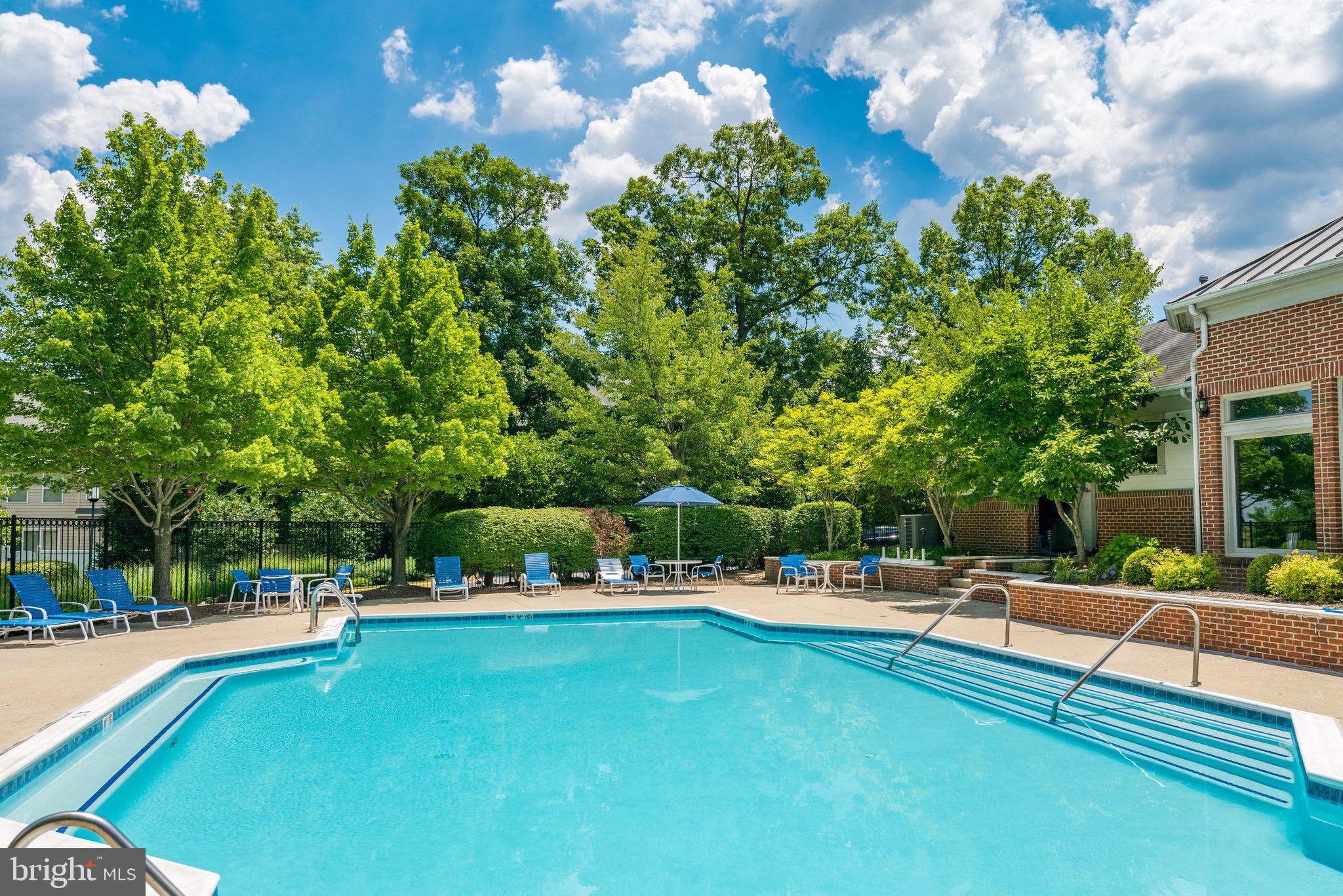 12034 Edgemere Circle Reston, VA 20190 - Photo 38 of 49 Great place to hang w/ your friends & neighbors