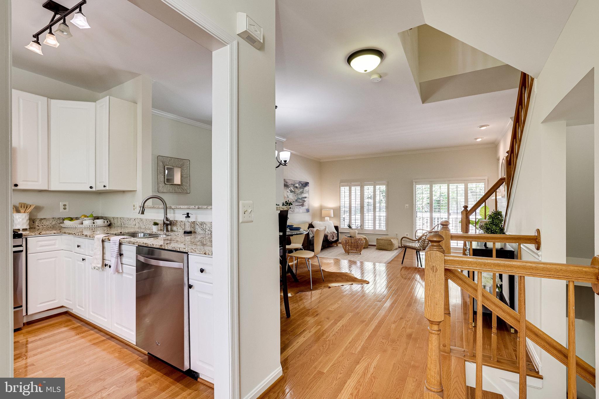 12034 Edgemere Circle Reston, VA 20190 - Photo 49 of 49 Open floor plan