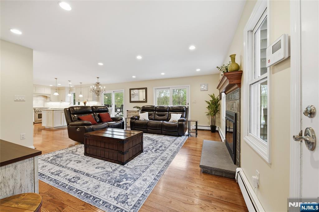 19 Blueberry Court Mahwah, NJ 07430 - Photo 20 of 50