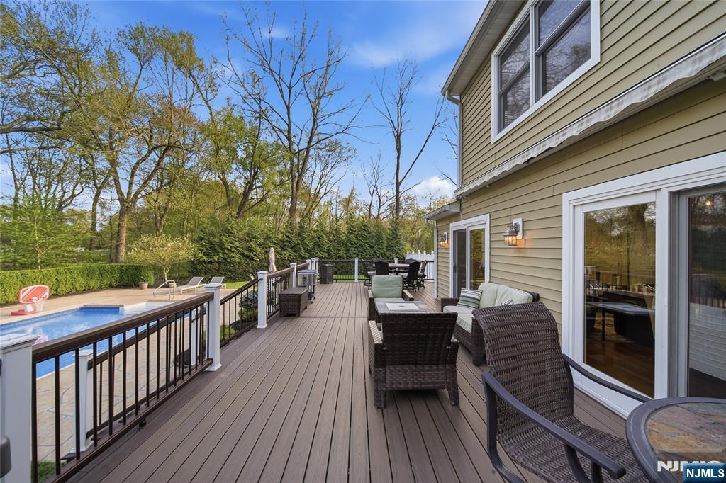 19 Blueberry Court Mahwah, NJ 07430 - Photo 45 of 50