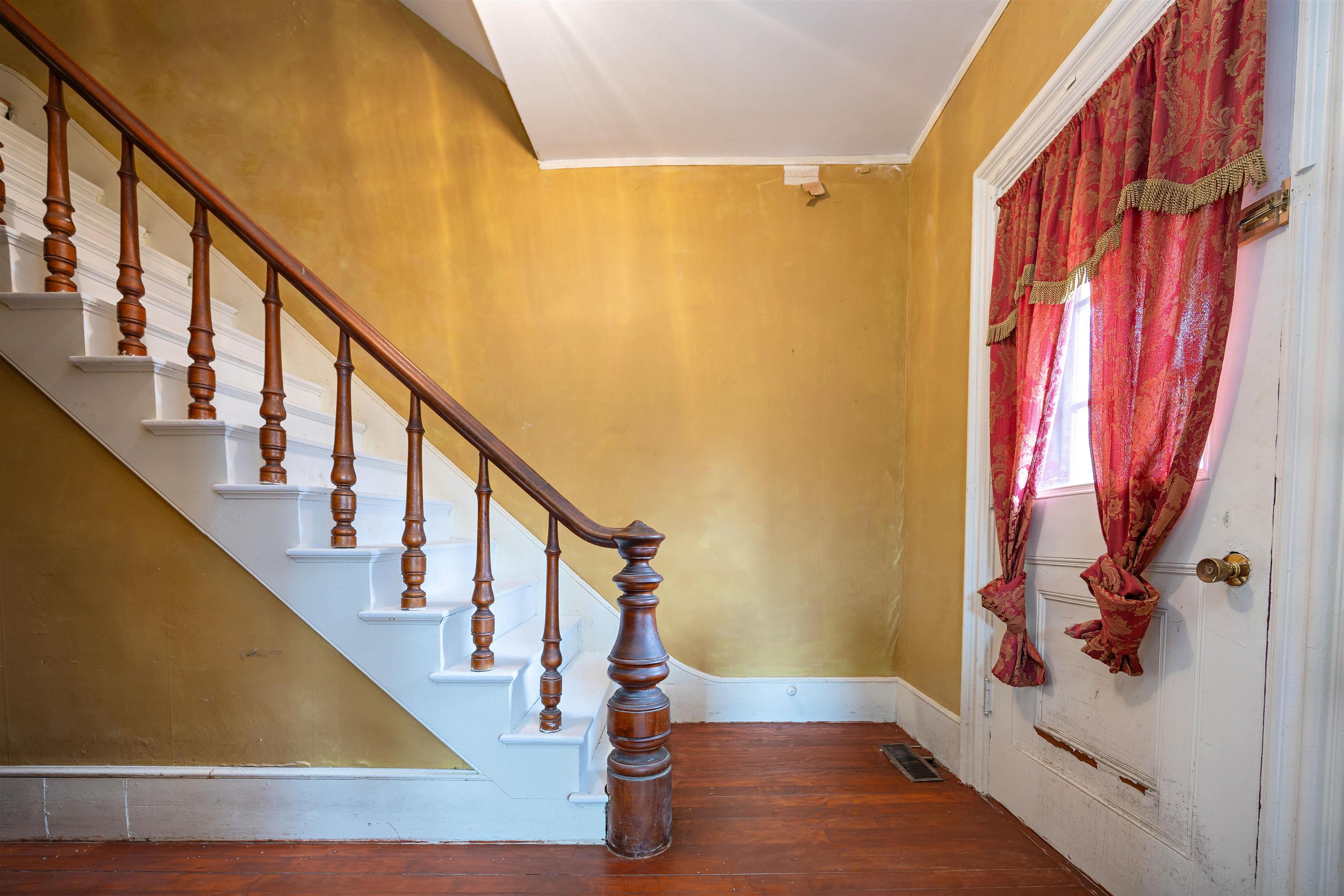 44 Elm Street Lancaster, NH 03584 - Photo 30 of 53