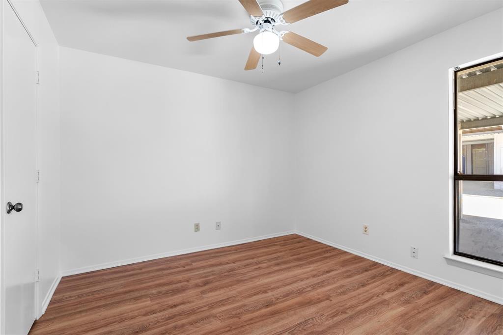 710 Michol Street Grapevine, TX 76051 - Photo 19 of 25