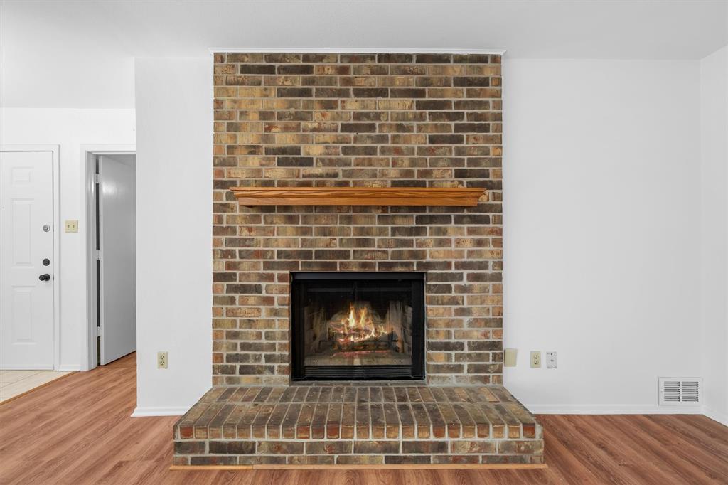 710 Michol Street Grapevine, TX 76051 - Photo 7 of 25