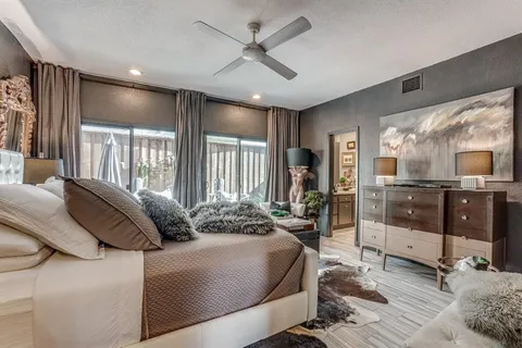a view of walk in closet