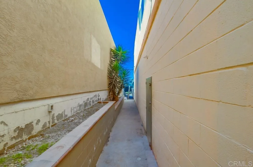 734 Grand Avenue Spring Valley, CA 91977 - Photo 29 of 33